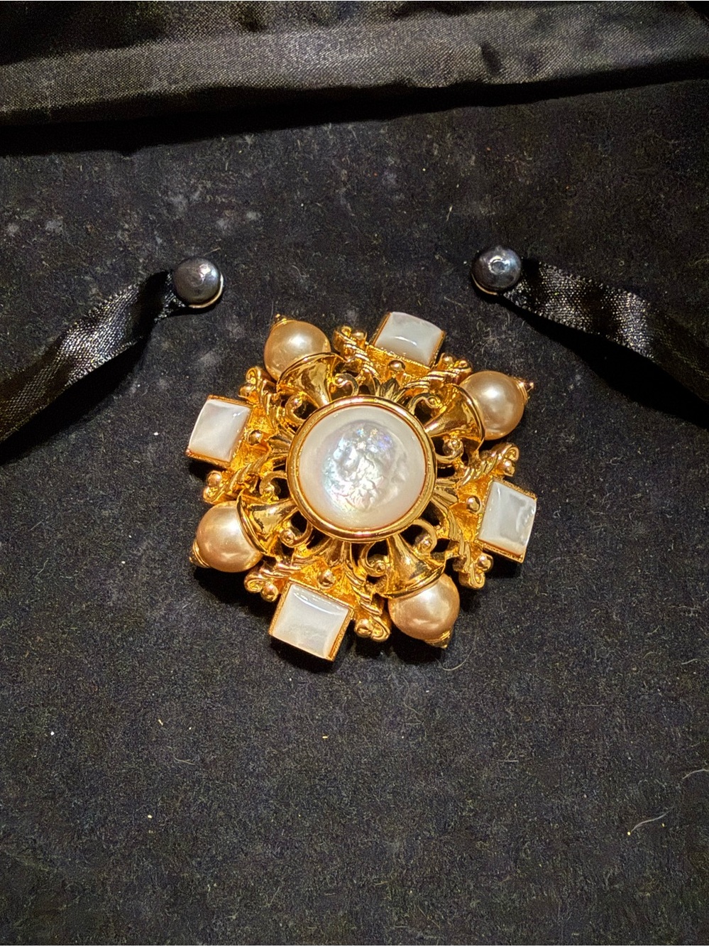 Gold-Tone Pearl & Mother-of-Pearl Floral Brooch - Women jewelry by Joan Rivers